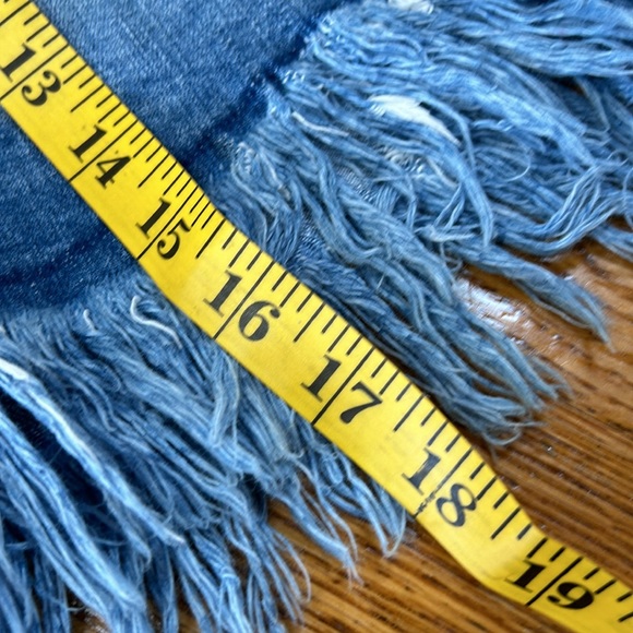 Sneak Peek denim raw hem mini skirt. Button front.  Front pockets. Medium. - Picture 10 of 11